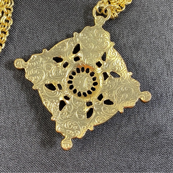 Vintage 1928 Chain Necklace Gold Tone Faux Pearl & Blue Green Cabochons 28" - Picture 8 of 12